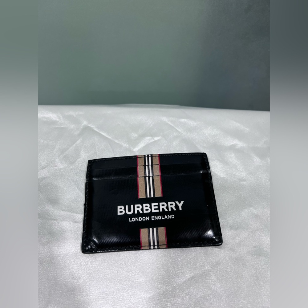 Authentic🖤Vintage Burberry card holder.Black